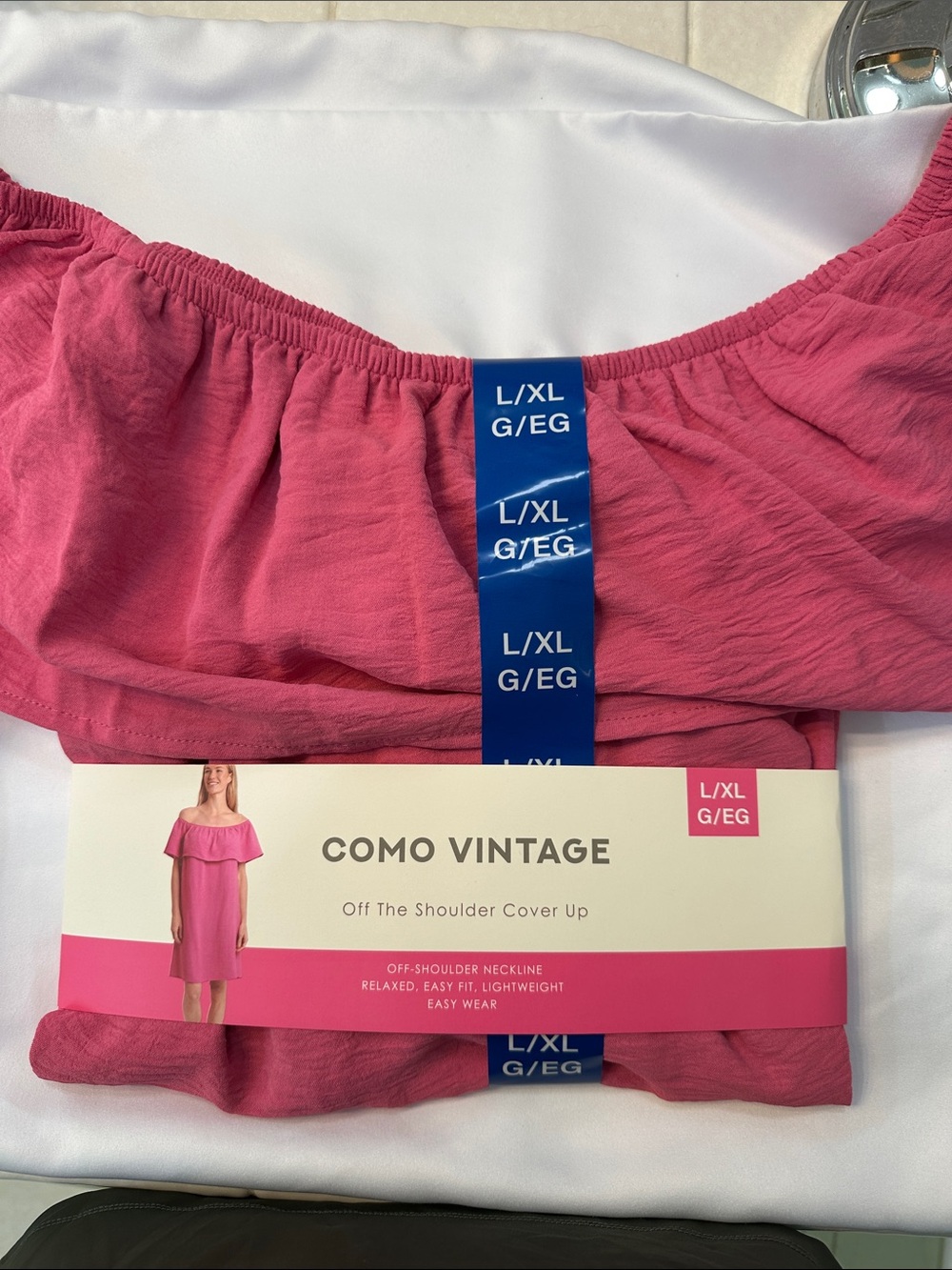Como Vintage Off-Shoulder Cover Up in Pink